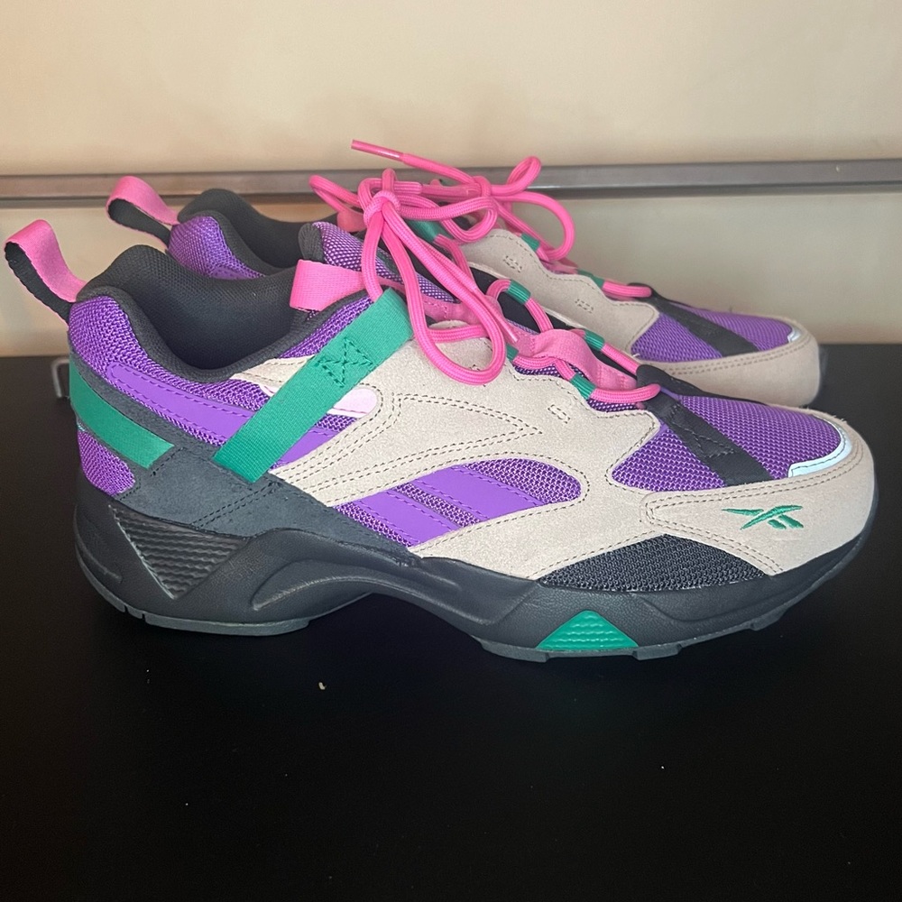 👟[Brand New]🔥 Reebok Aztrek 96 Buff mens size 9